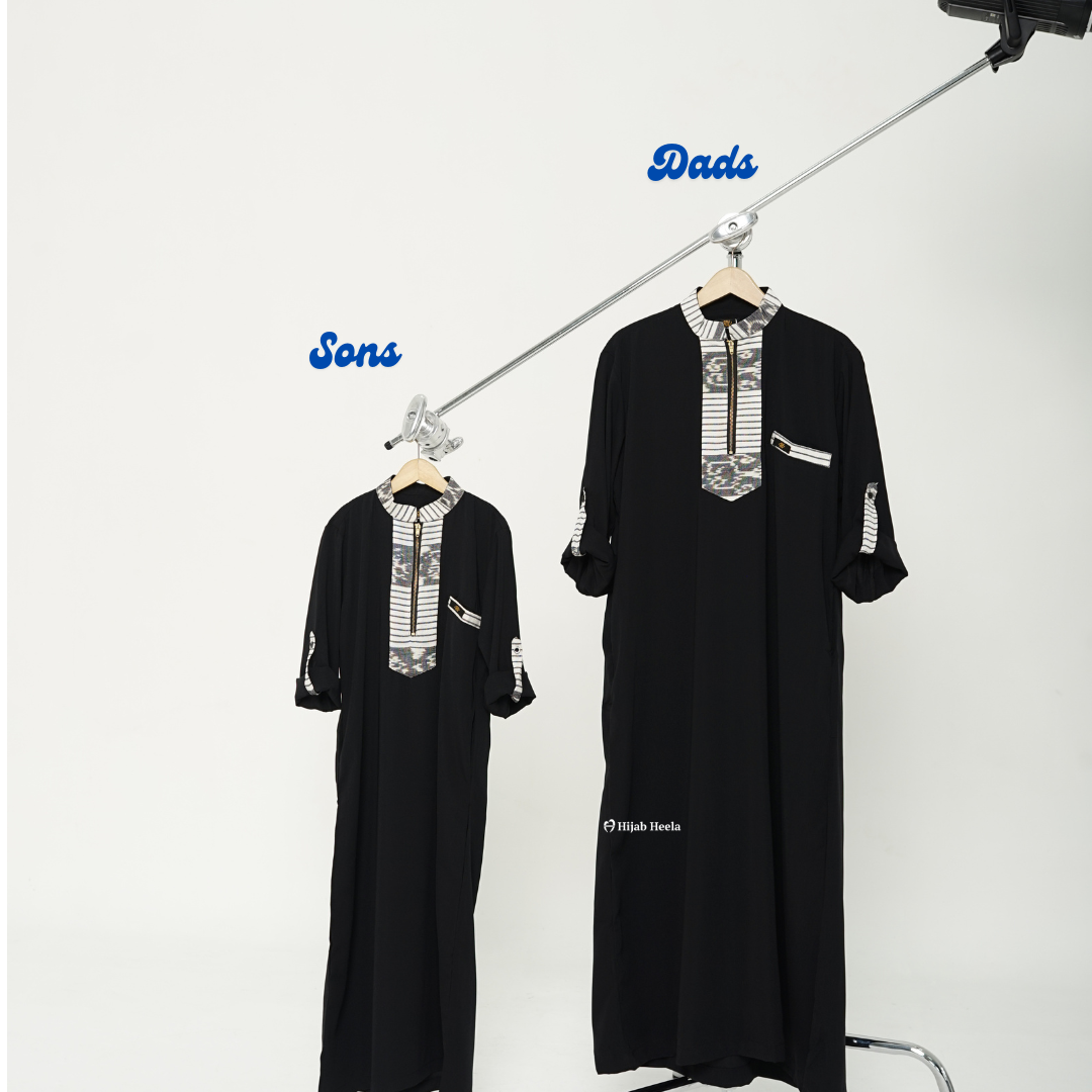 Qomees Jongen | Seraya