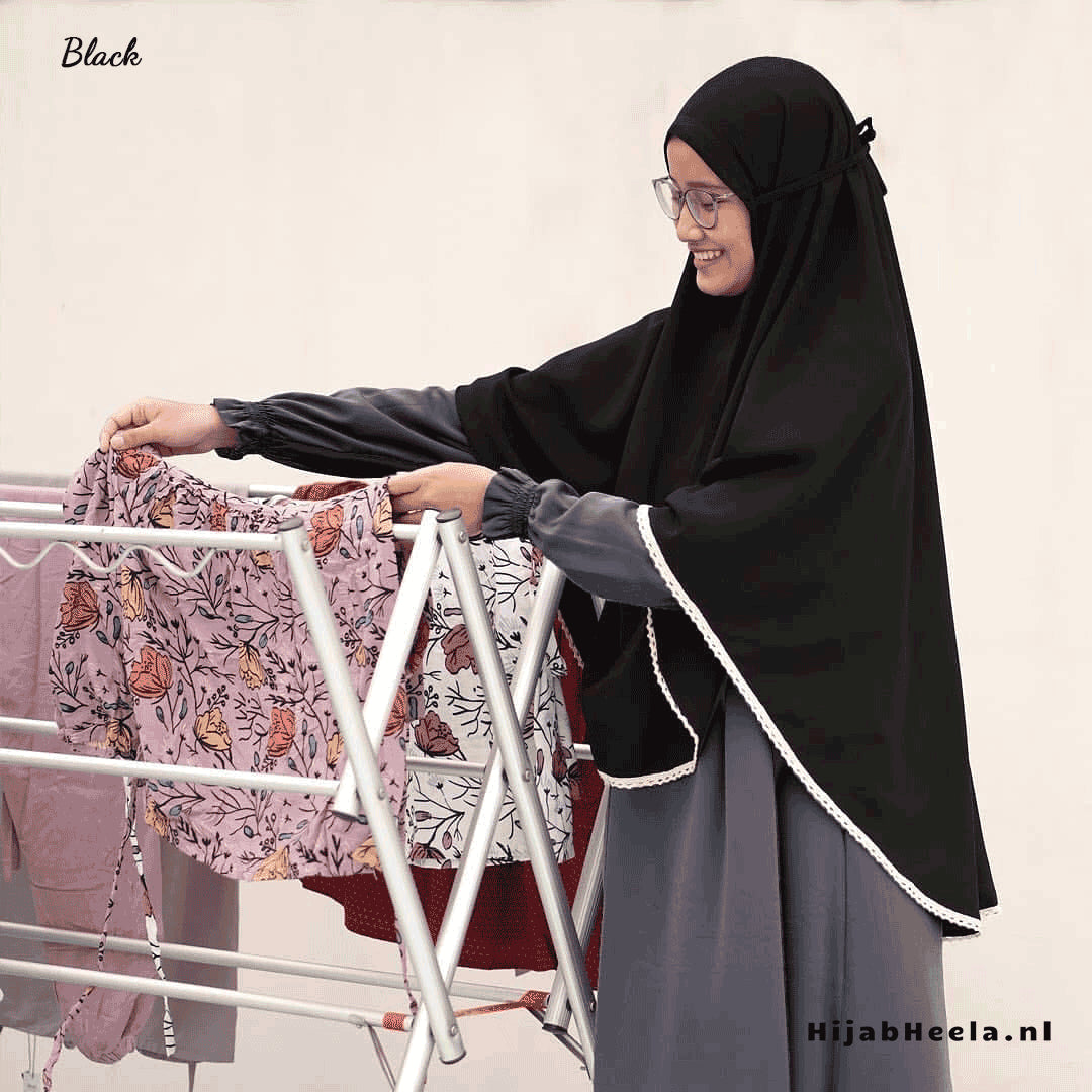 Khimar Dames ā KDA 4 van Hijab Alila, productfoto 2. De afgebeelde abaya is niet inbegrepen.