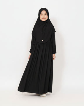 AbayaSherly black HijabHeela