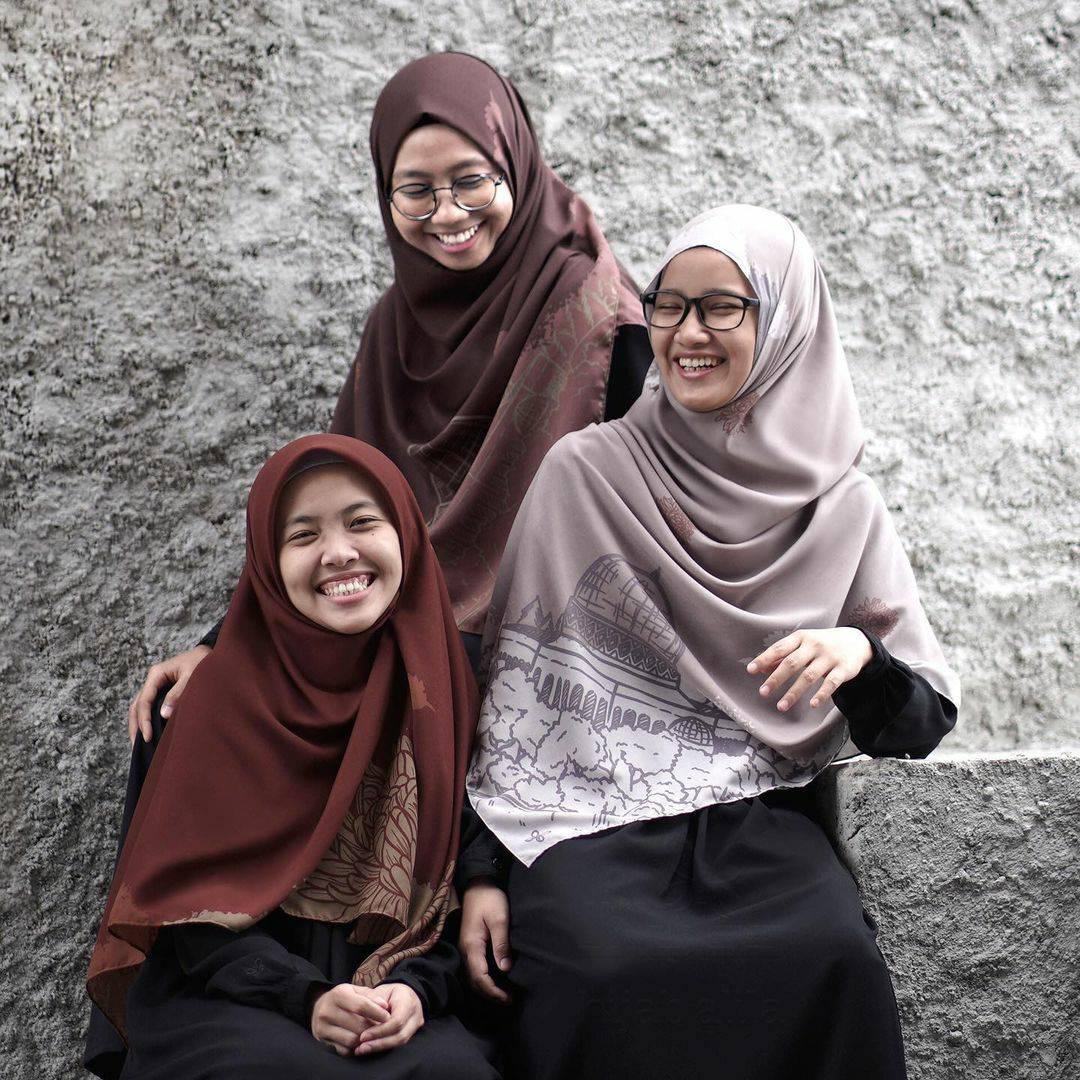 Hijab Quadrat | Al Aqsha Dunkel