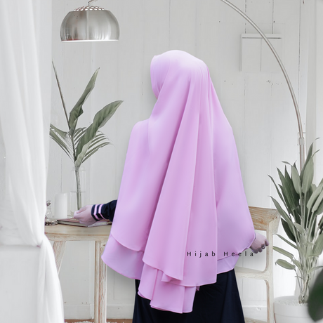 Khimar Dames – Bilqis van Hijab Heela, productfoto 4. De afgebeelde abaya is niet inbegrepen.