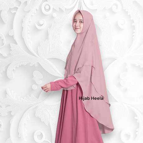 Khimar Dames – Fitri zacht kapje van Hijab Alila, productfoto 7. De afgebeelde abaya is niet inbegrepen.