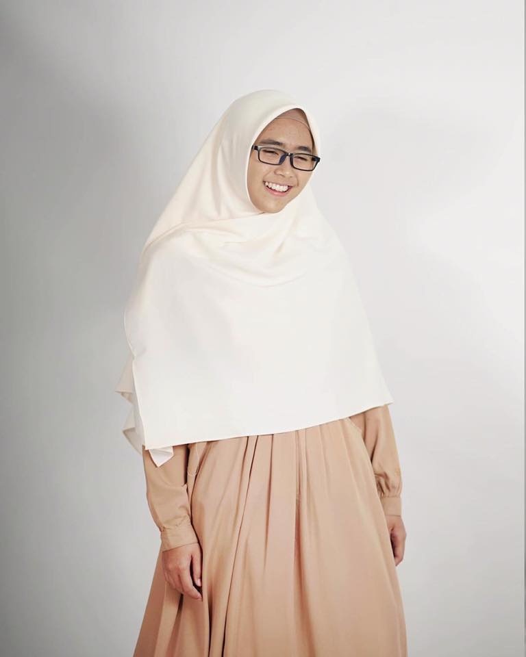 Hijab-Quadrat | Square