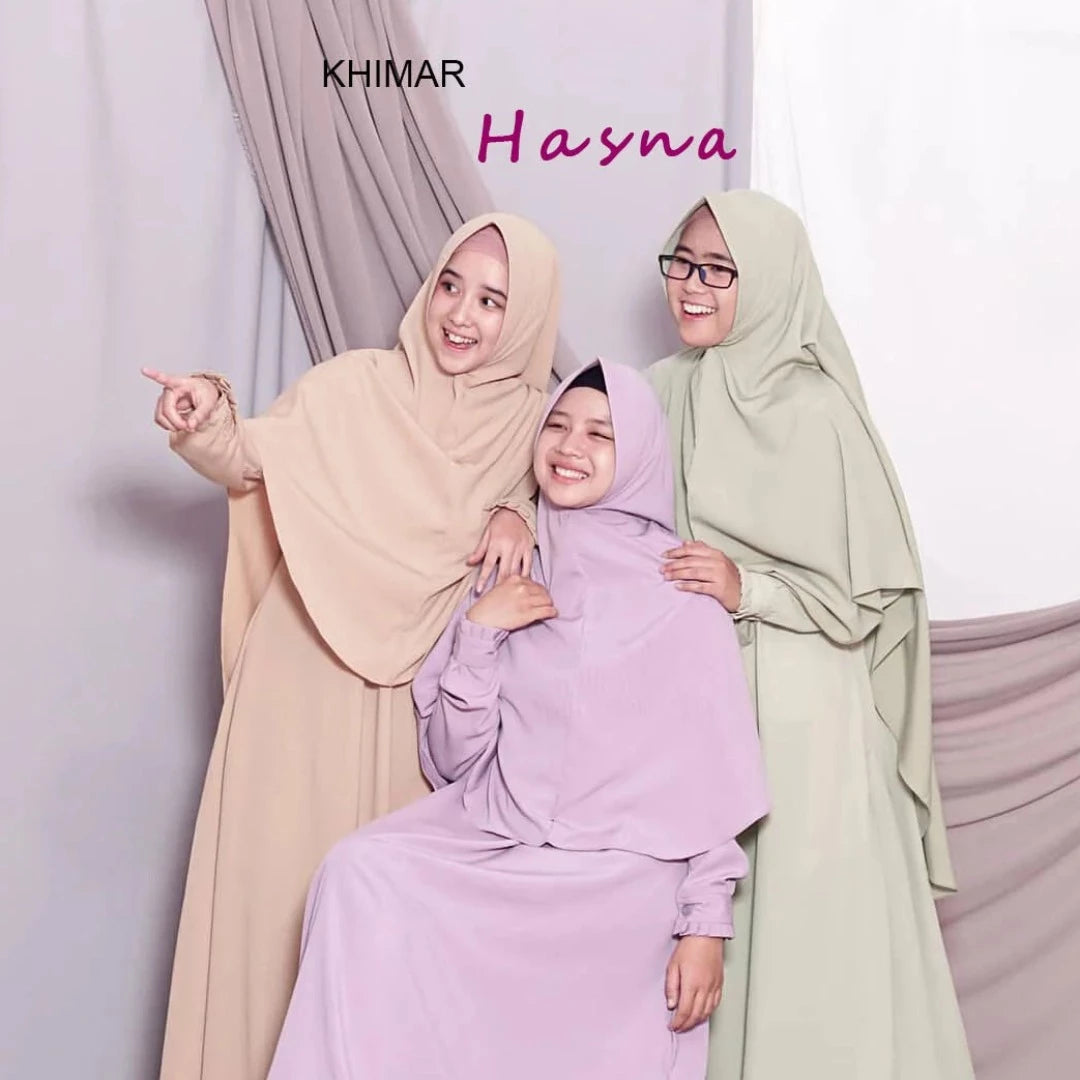 Khimar Dames – Hasna van Hijab Alila, productfoto 1. De afgebeelde abaya is niet inbegrepen.